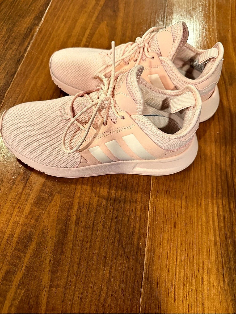 adidas Swift Run Pink Athletic Shoes US 4